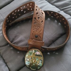 Tony Lama Women's Pierced Filigree belt with turtle buckle